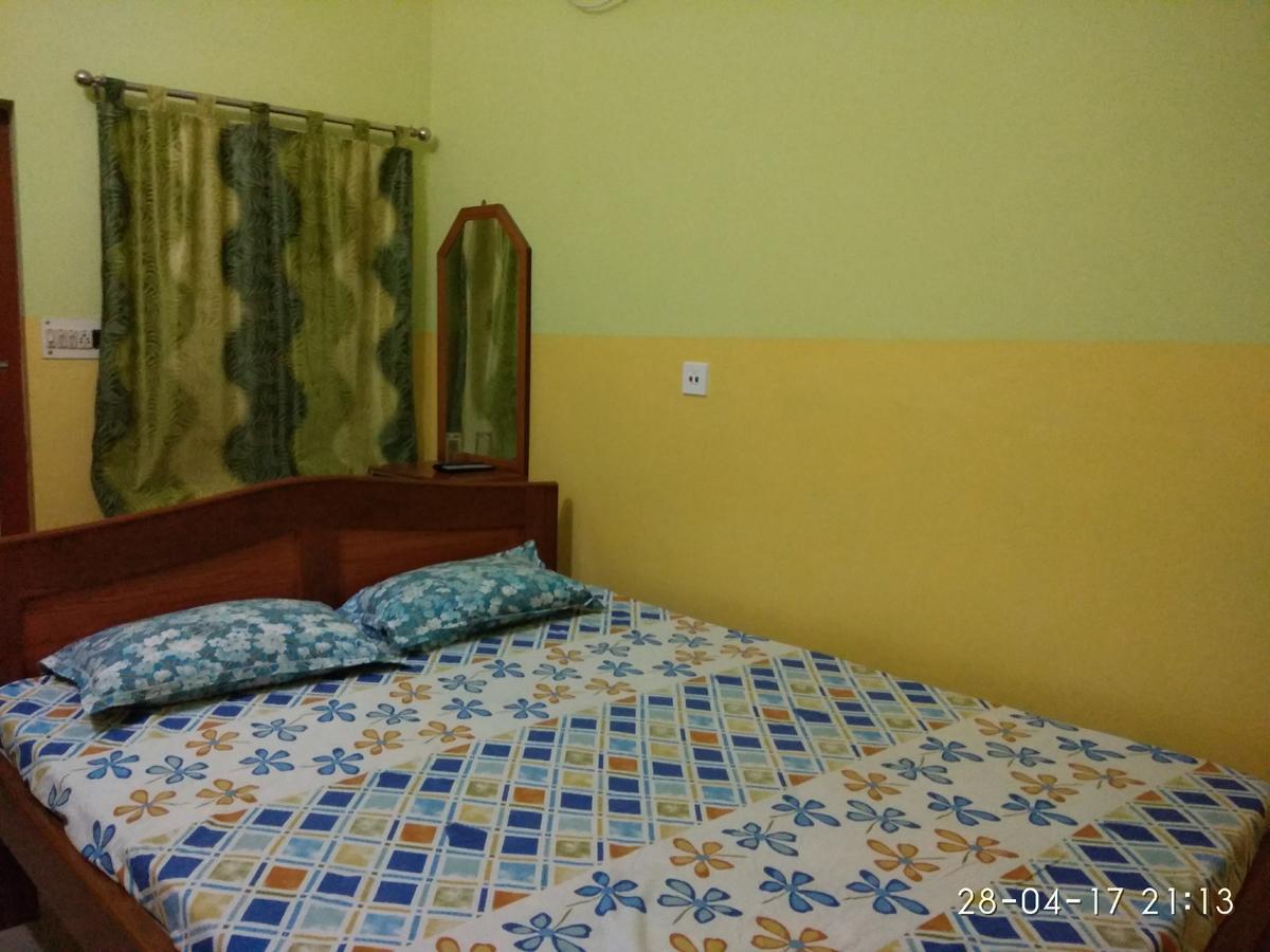 India Tours Only Kavita Guest House Bolpur Luaran gambar