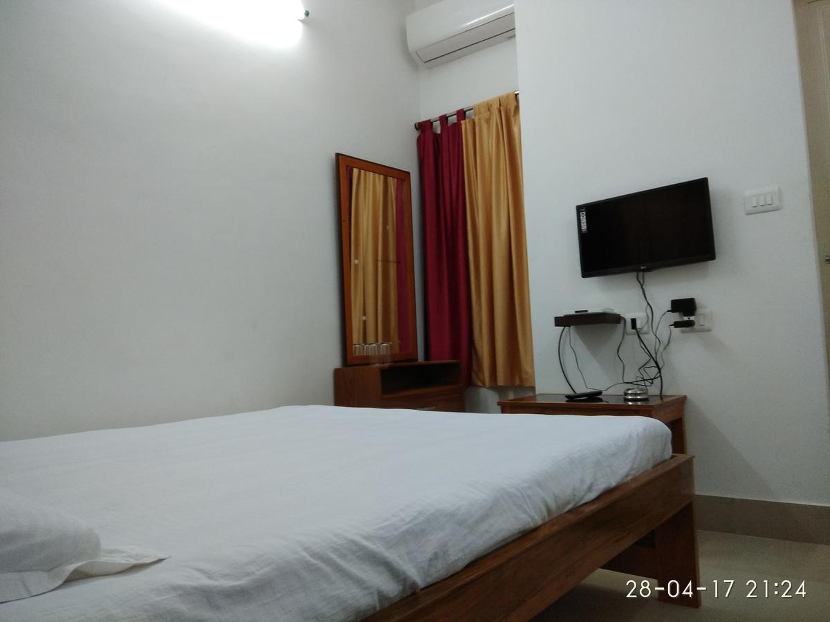 India Tours Only Kavita Guest House Bolpur Luaran gambar